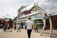 Motorway service advertising