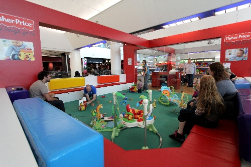 CASE STUDY: Families engage with Fisher Price play & retail area